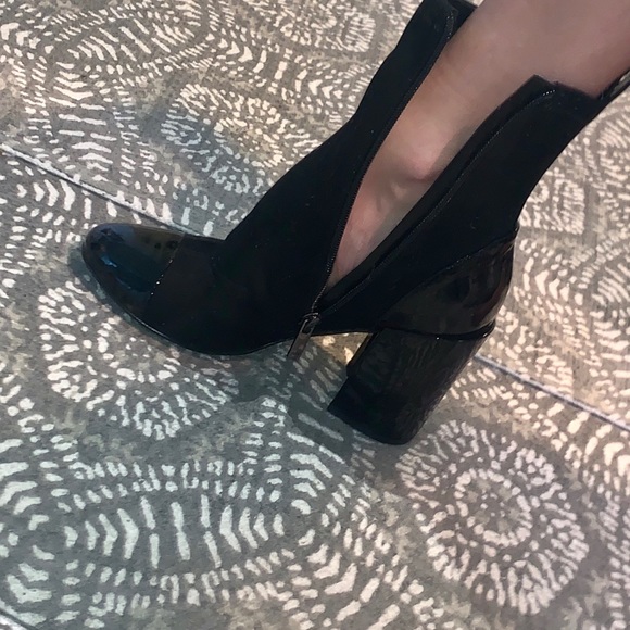 Mark Fisher bootie never worn in box. - Picture 5 of 8